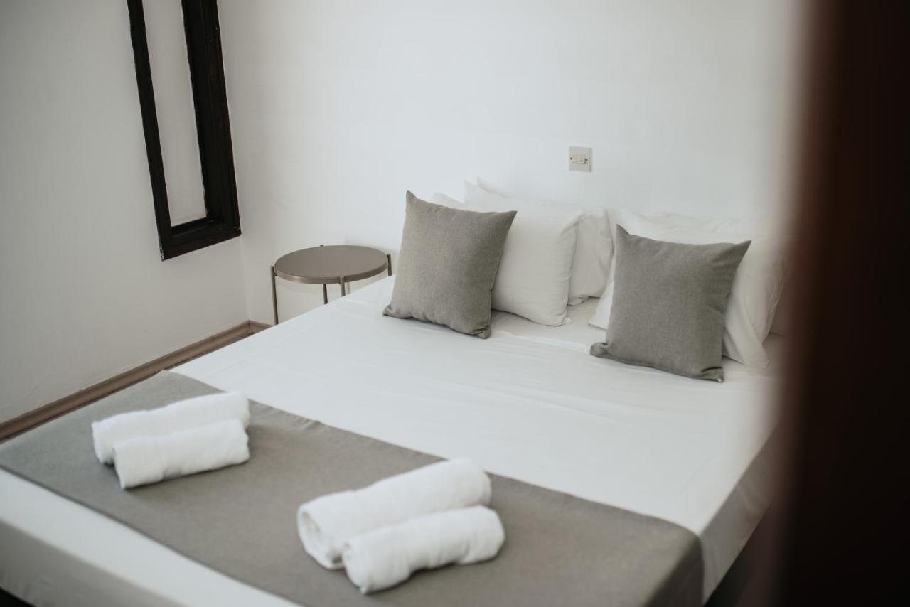 Ovis Hotel Apartments Ayia Napa Ngoại thất bức ảnh