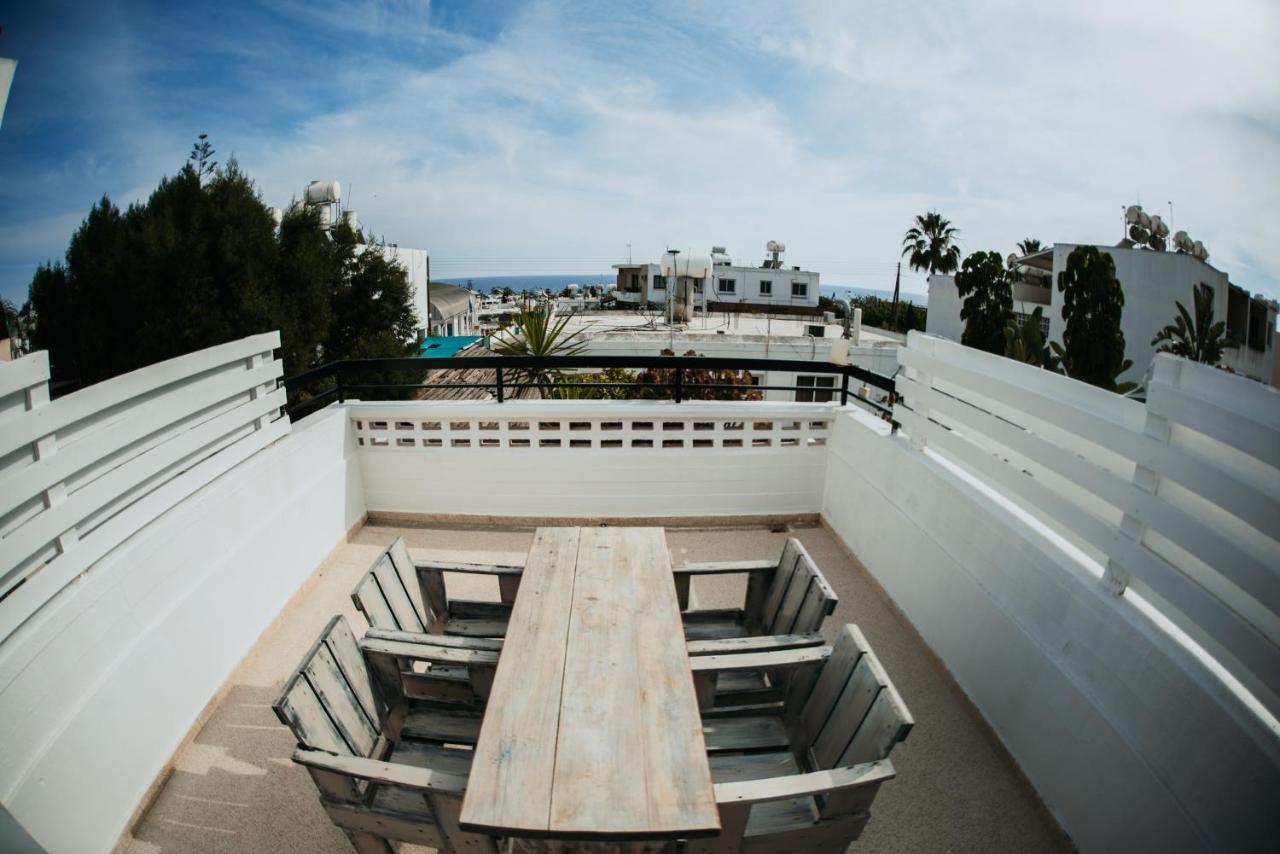 Ovis Hotel Apartments Ayia Napa Ngoại thất bức ảnh