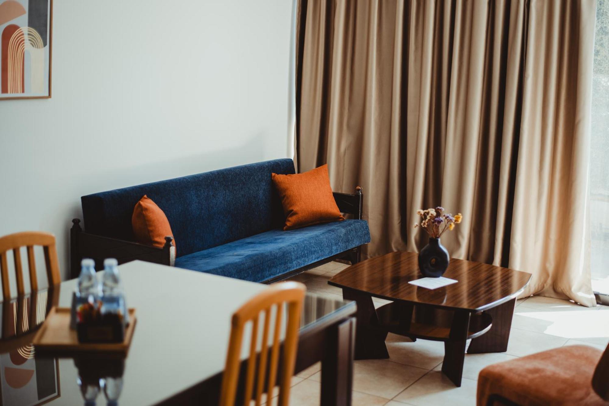 Ovis Hotel Apartments Ayia Napa Ngoại thất bức ảnh
